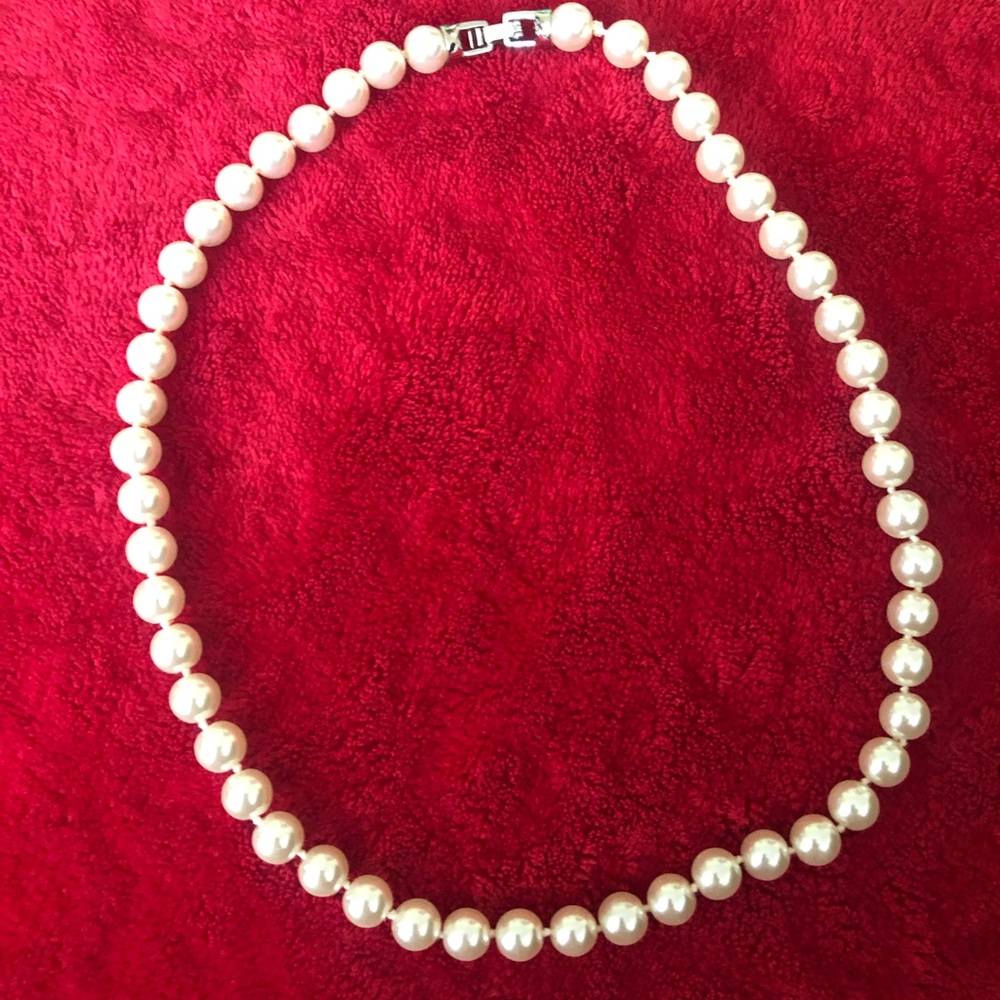Faux pearl necklace
